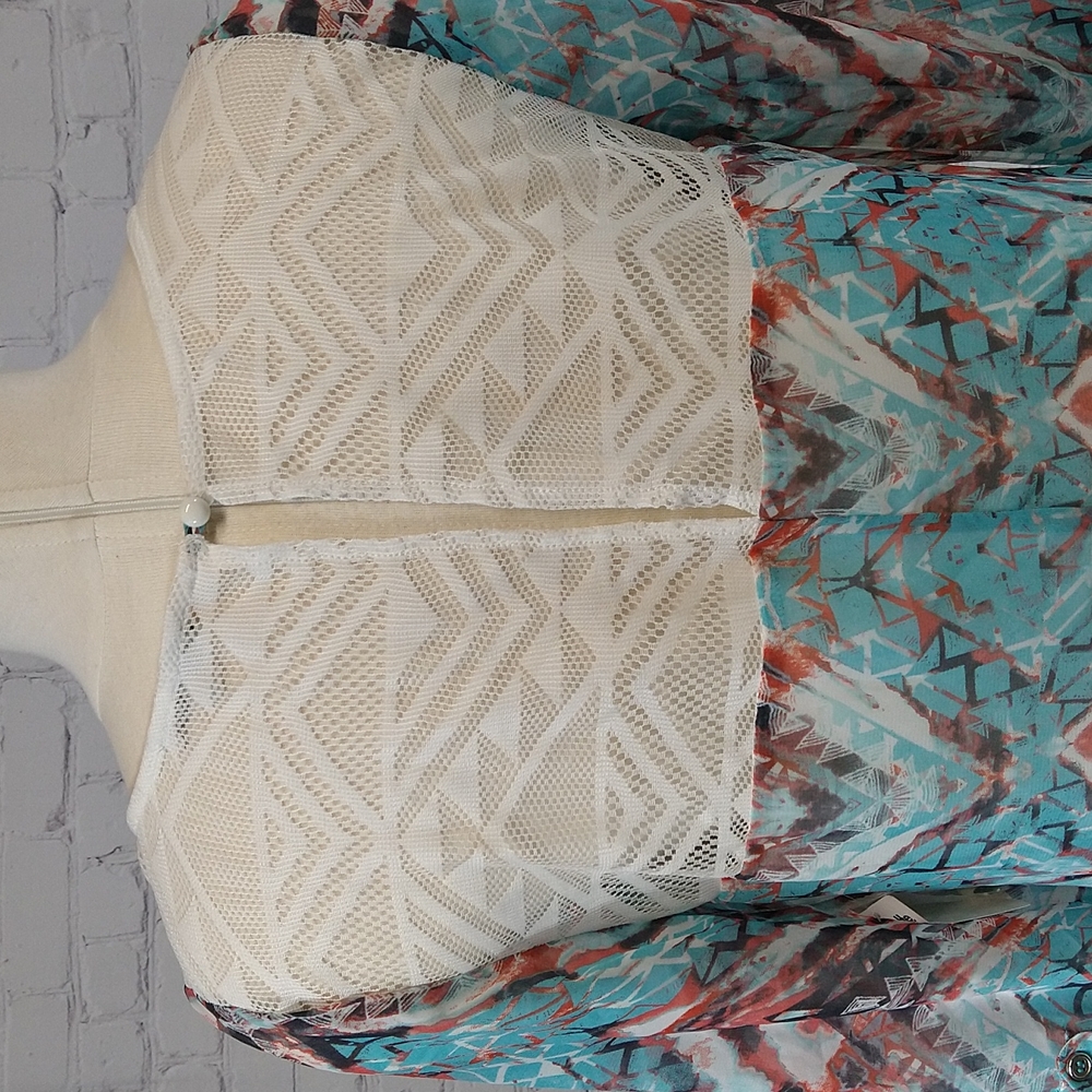 Charlotte Russe Shift Dress, Size M - Picture 4 of 8
